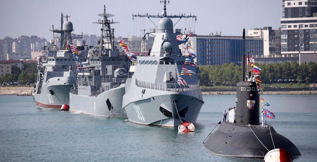 Russian Navy Retreats From Crimean&nbsp;Ports